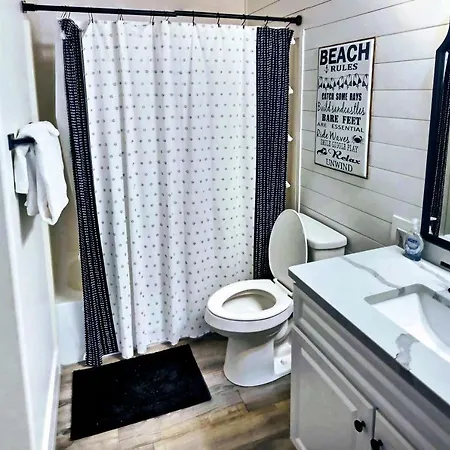 Barefoot Bliss - Beachfront Condo - Sleeps 12 Panama City Beach Exterior photo