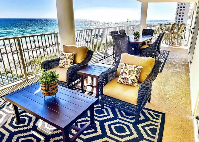 Barefoot Bliss - Beachfront Condo - Sleeps 12