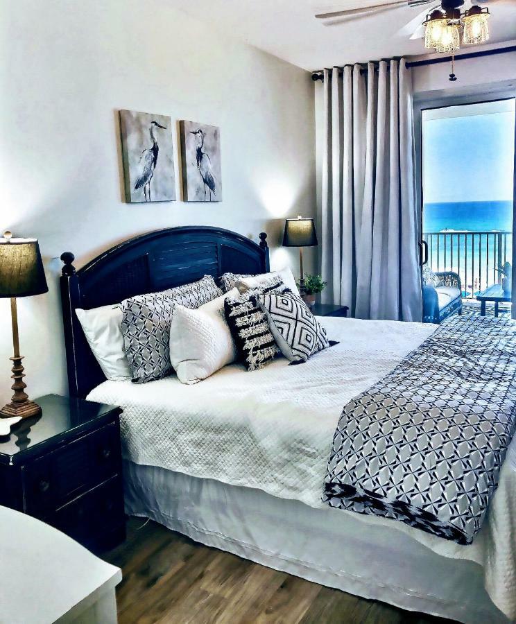 Apartamento Barefoot Bliss - Beachfront - Sleeps 12 *